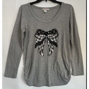 Tutta Bella Sweater Womens Medium Gray Black Silver Maternity Sequined Gift Bow